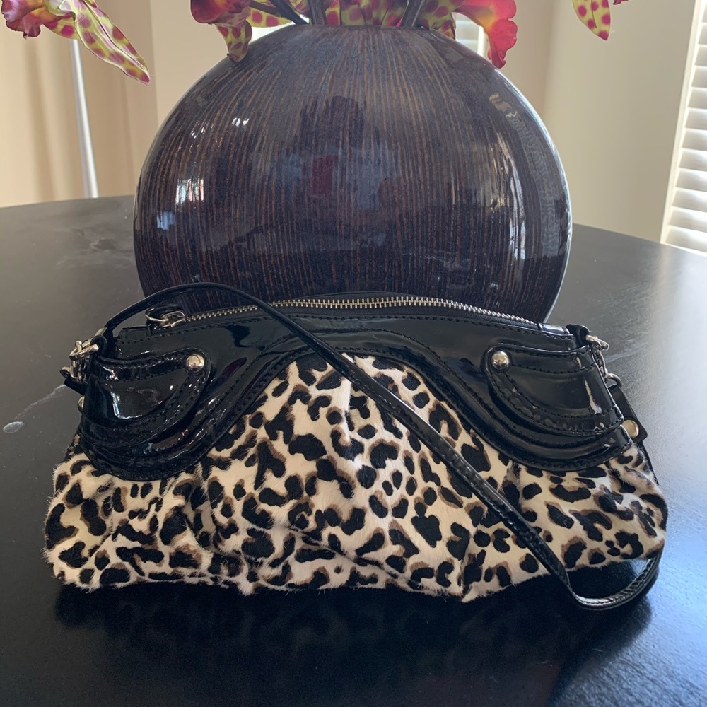Hand bag